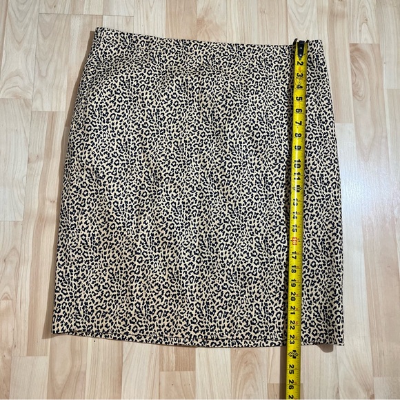 J Crew Womens 100% Cotton leopard print pencil skirt size 14 - Picture 2 of 6